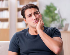 Toothache image - Emergency dentist Lincoln